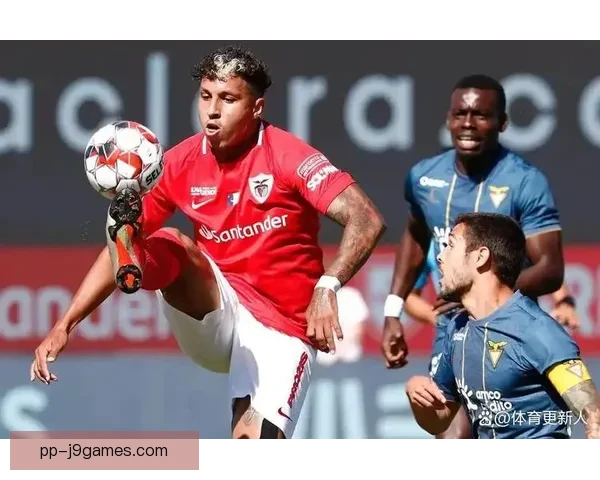 埃弗顿·苏亚雷斯从格雷米奥加盟本菲卡正式开启欧洲新篇章