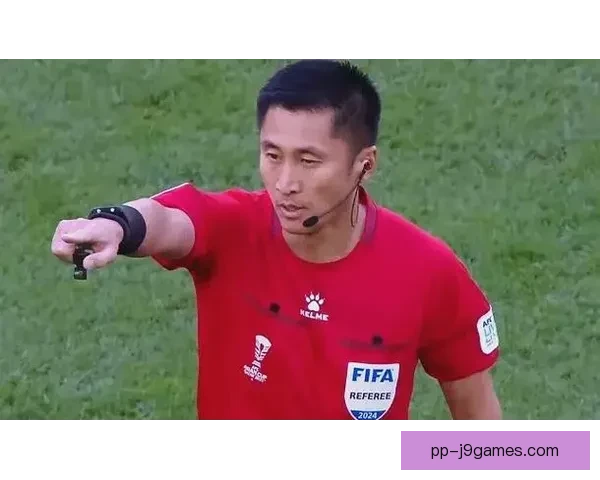 马宁执法亚洲杯决赛引关注中国裁判再创历史新高 马宁执法亚洲杯决赛引关注中国裁判再创历史新高